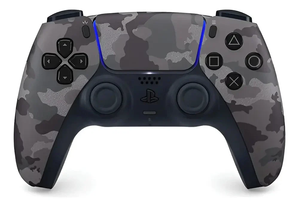 Sony PS5: Controle DualSense com camuflagem cinza, vista frontal, em fundo branco.